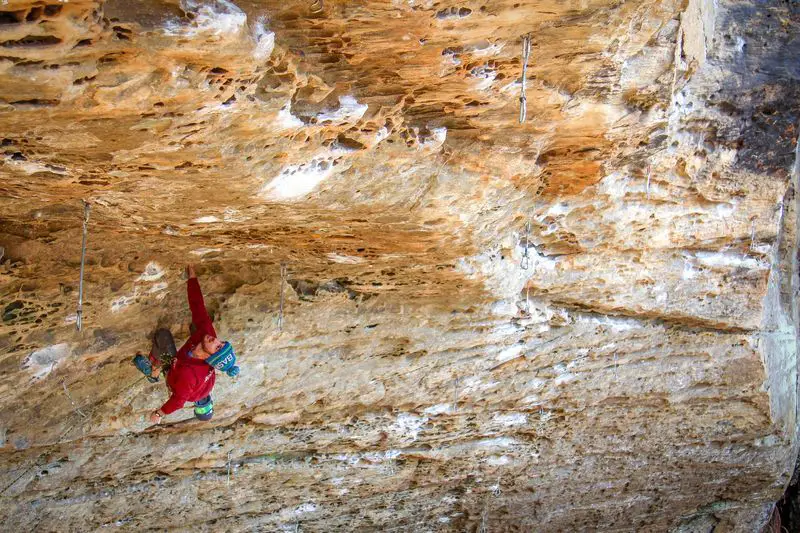 Rock Climbing the Kentucky Red River Gorge [RRG Guide]