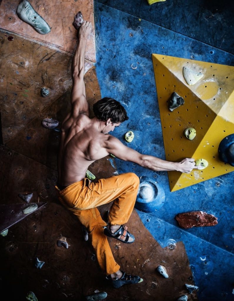 Bouldering vs Rock Climbing Is One Harder Than the Other?