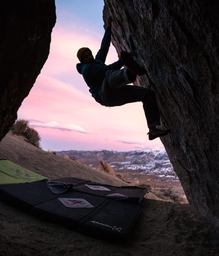 Bouldering vs Rock Climbing Is One Harder Than the Other?