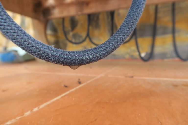 How To Clean a Climbing Rope Steps to Wash [With or W/O Soap]